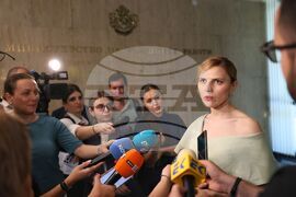 Министерство на външните работи - Велислава Петрова - пресконференция