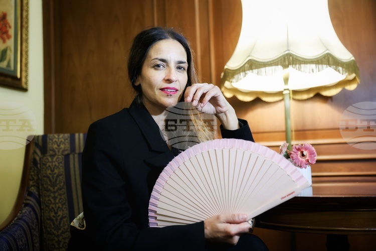 Spanish Singer Bebe Says Birthdays Celebrate Life Ahead of Bulgaria Tour