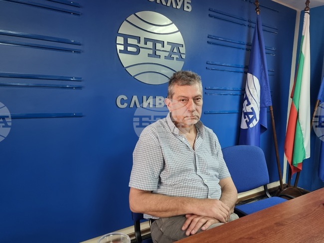 Регионалната журналистика има бъдеще, заяви в Сливен журналистът Доброслав Иванов на дискусия на БТА и СЕМ
