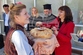 Село Аспарухово - Наталия Ефремова - Център за настаняване от семеен тип за стари хора - откриване
