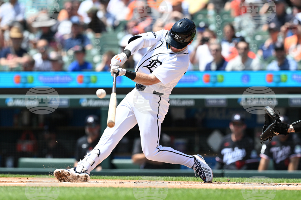 Twins Tigers Baseball