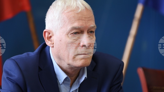 Д-р Петко Салчев е определен за председател на Комисията по прозрачност по Закона за лекарствените продукти в хуманната медицина 