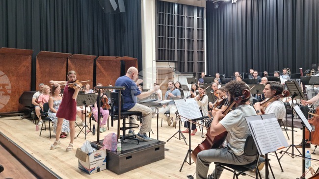 BTA Signs Media Partnership Agreement with Vratsa Symphony Orchestra