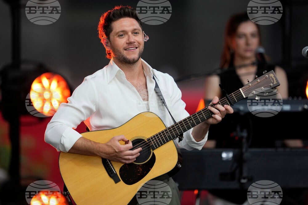 Niall Horan Performs on NBC's Today Show
