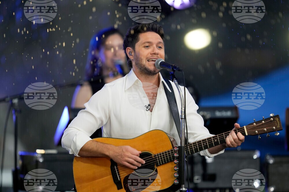 Niall Horan Performs on NBC's Today Show