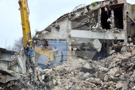 Варна - баня "Гъбата" - събаряне