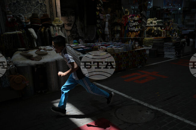 APTOPIX China Daily Life