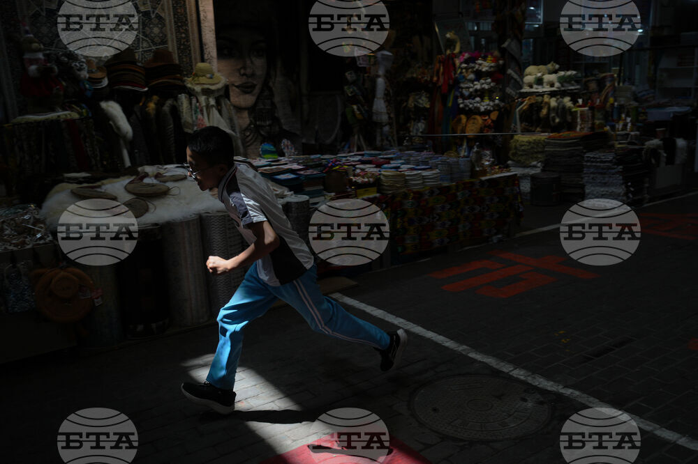 APTOPIX China Daily Life