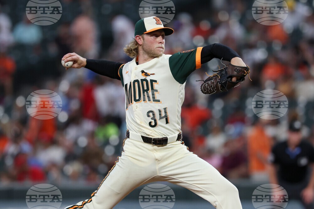 Padres Orioles Baseball