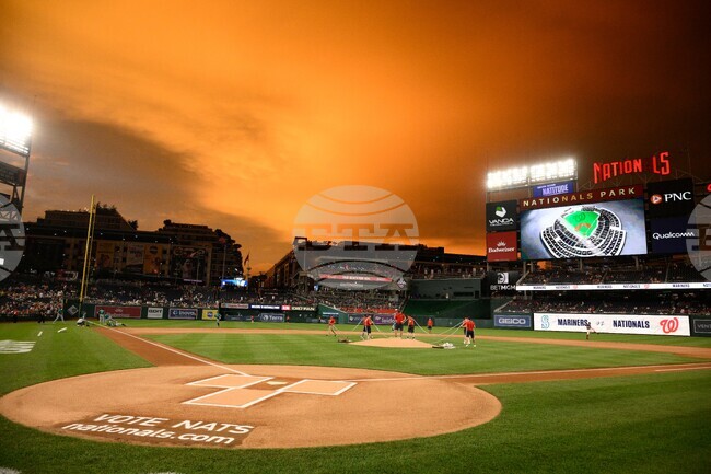 APTOPIX Mariners Nationals Baseball