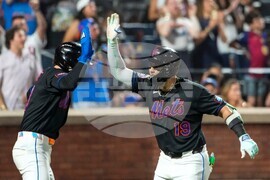 CORRECTION Braves Mets Baseball