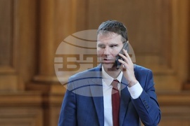 Парламент - заседание