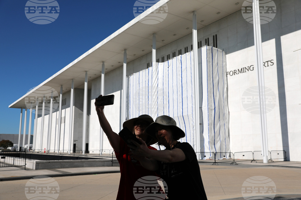 APTOPIX Trump Kennedy Center