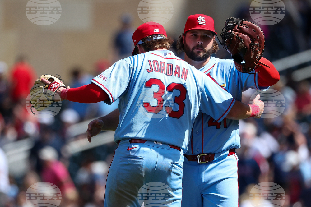Cardinals Twins Baseball