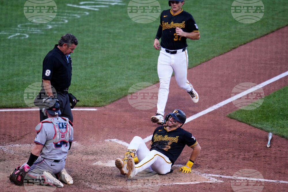 Marlins Pirates Baseball