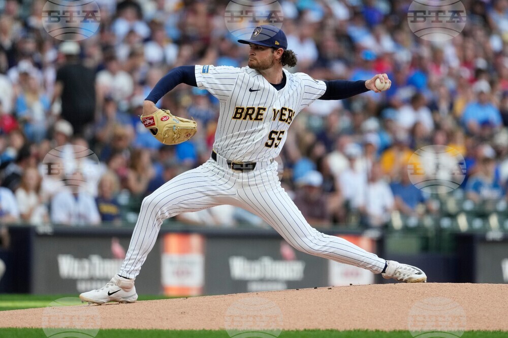 Phillies Brewers Baseball