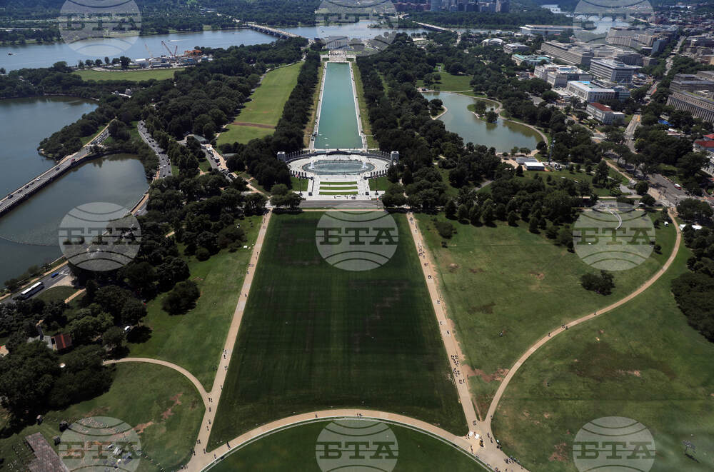 Lincoln Memorial Reflecting Pool