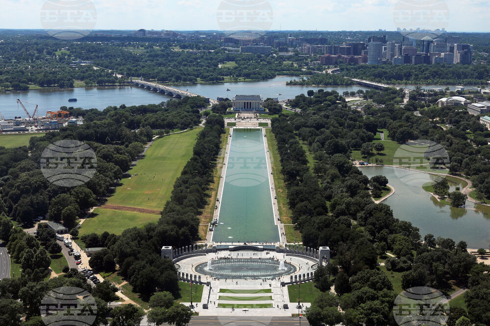 Lincoln Memorial Reflecting Pool