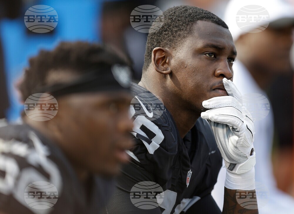 Obit-Aldon Smith Football