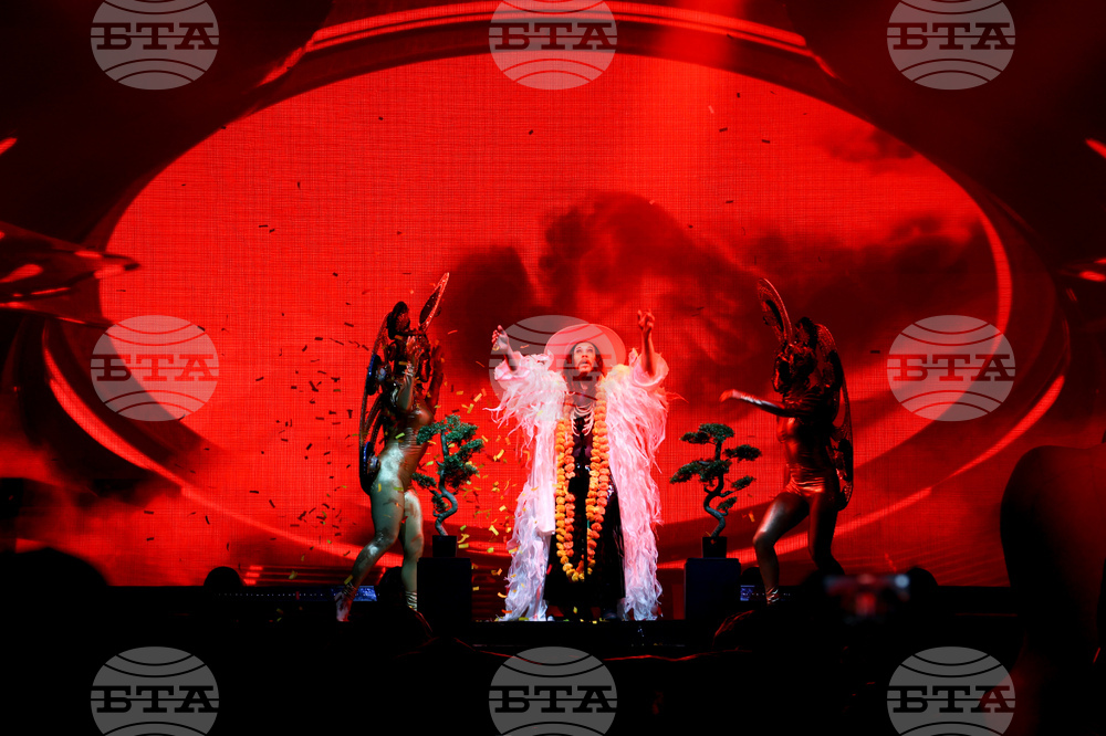 Empire of the Sun - концерт