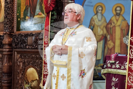 Ямбол - храм „Св. Вмчк Георги Победоносец“ - неделна литургия