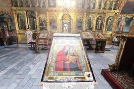Ловеч - митрополит Гавриил - литургия