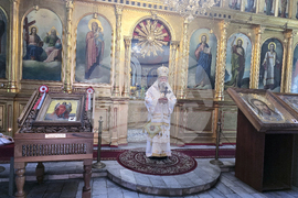 Ловеч - митрополит Гавриил - литургия