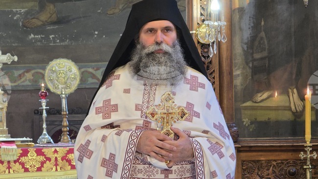 Смирението и покаянието са пътят към спасението, каза архимандрит Самуил