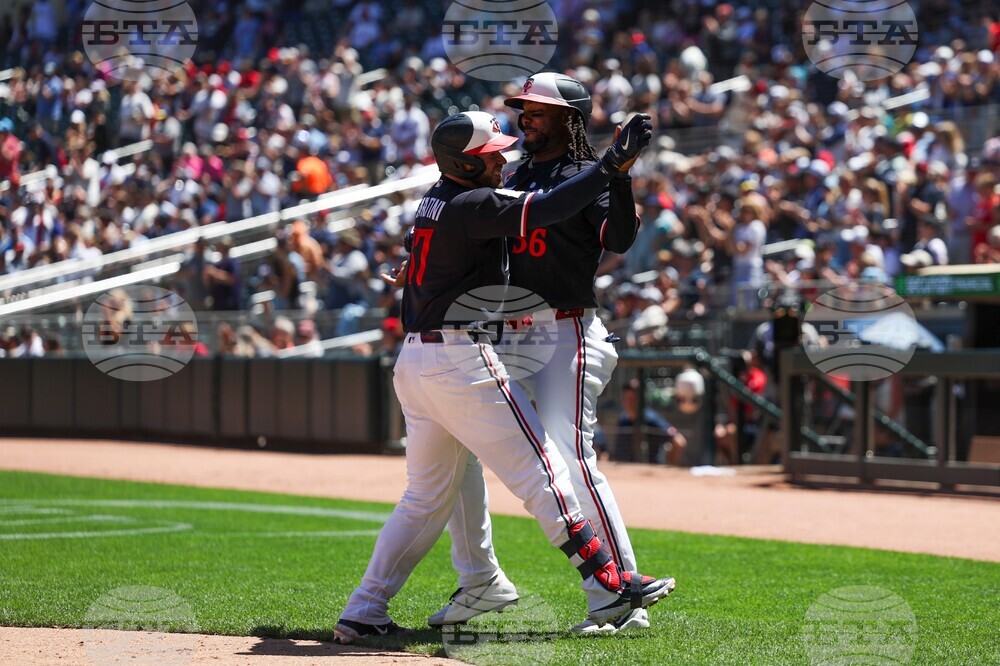 Cardinals Twins Baseball