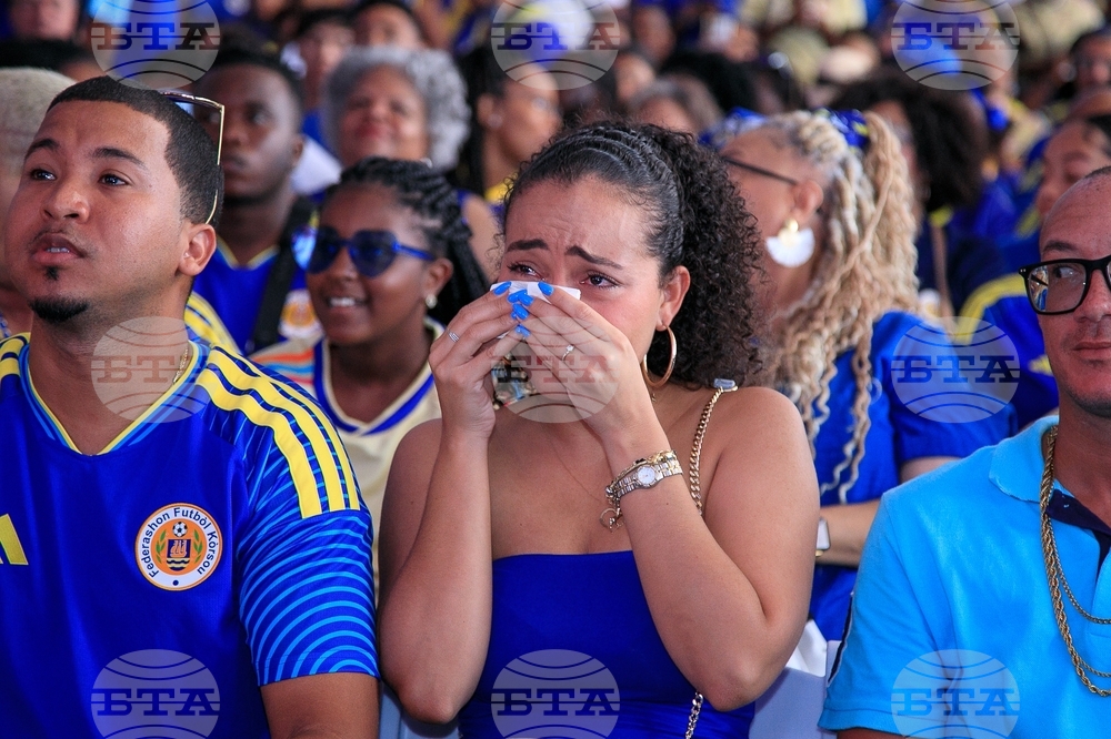 Curacao WCup Soccer Reaction