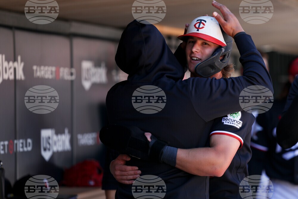Cardinals Twins Baseball