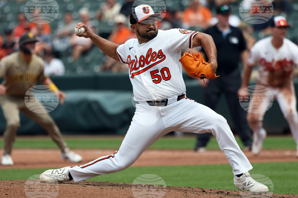 Padres Orioles Baseball