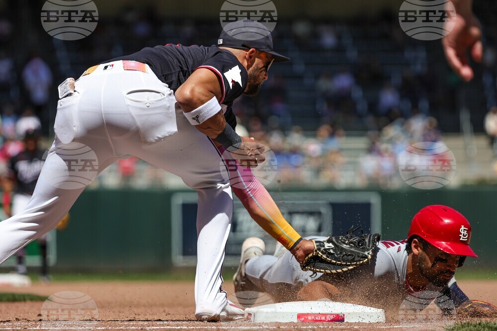 Cardinals Twins Baseball