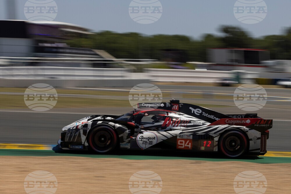 France Le Mans Auto Racing