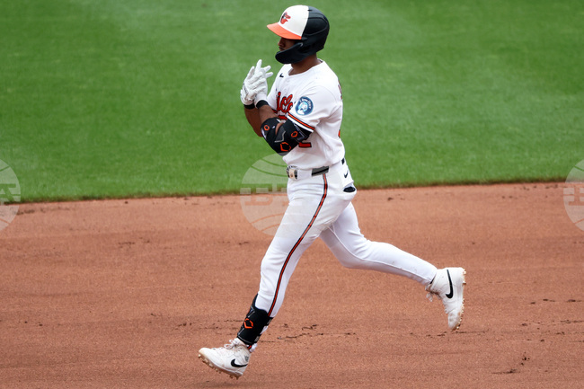 CORRECTION Padres Orioles Baseball