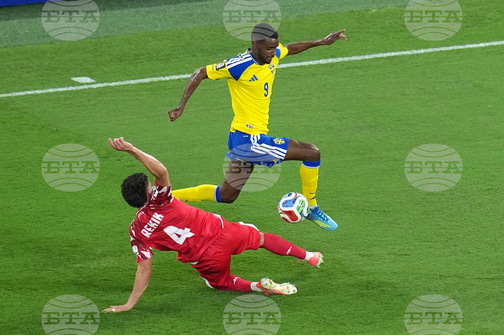 Tunisia Sweden WCup Soccer