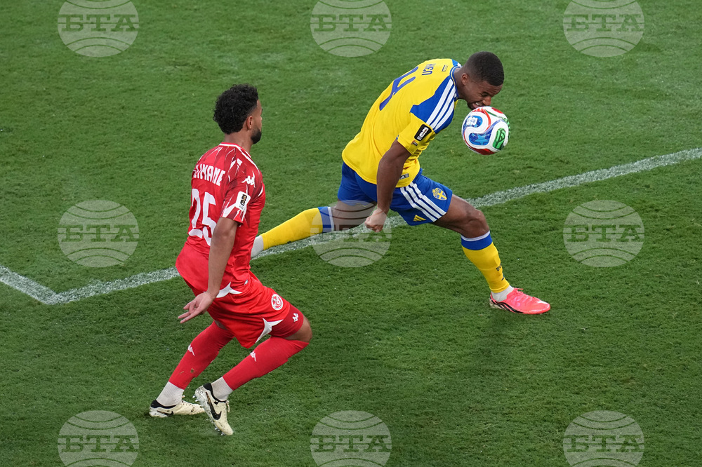 Tunisia Sweden WCup Soccer