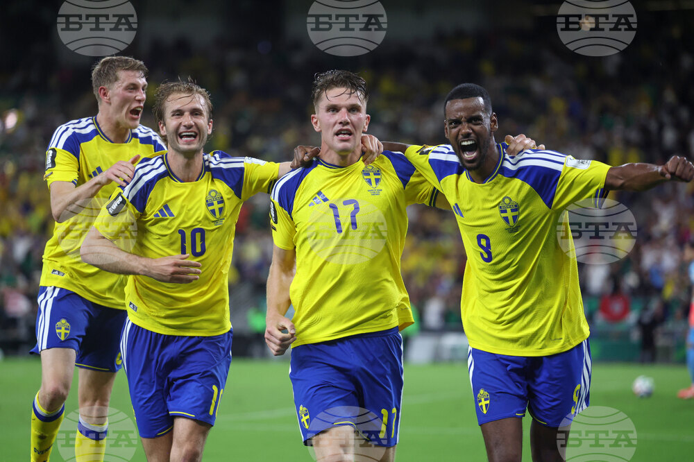 Tunisia Sweden WCup Soccer