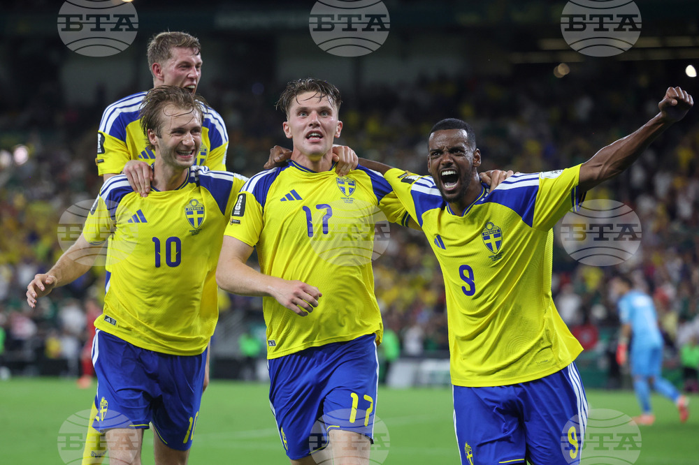 APTOPIX Tunisia Sweden WCup Soccer