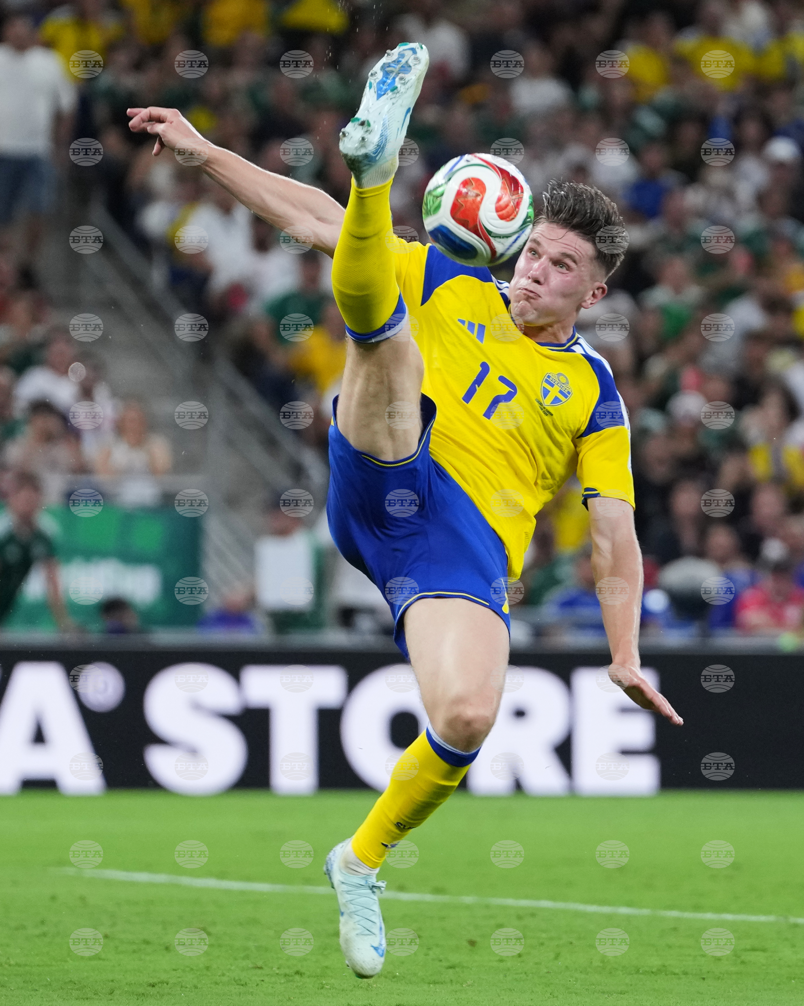 APTOPIX Tunisia Sweden WCup Soccer
