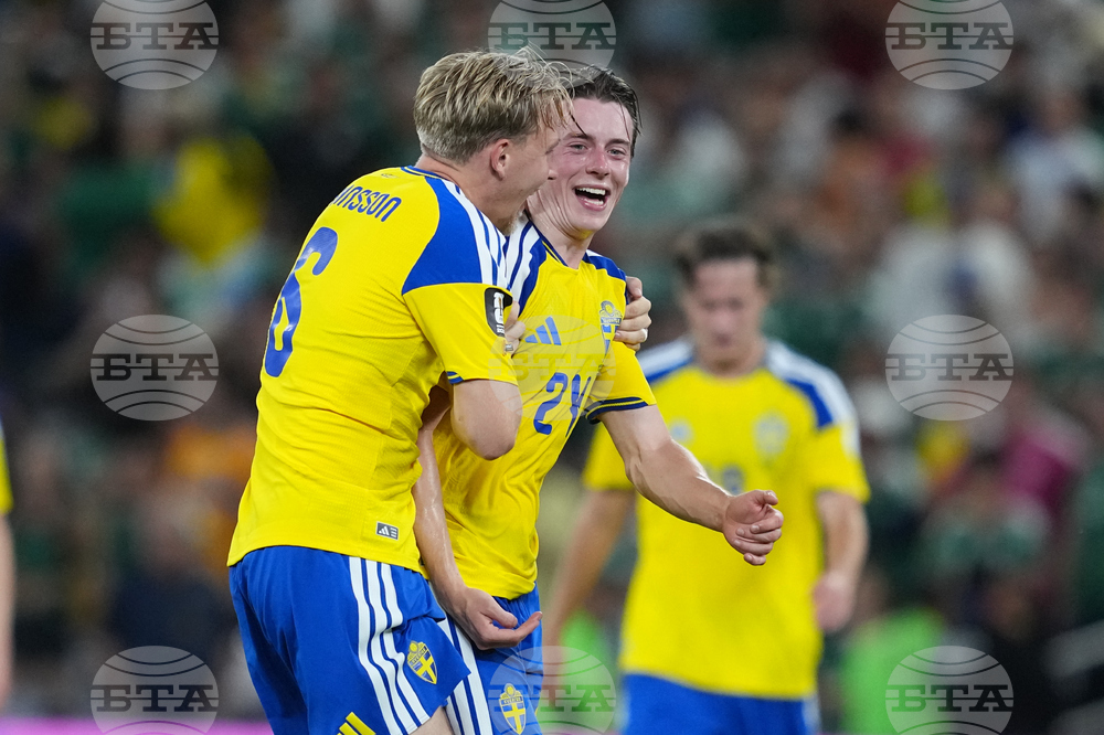 Tunisia Sweden WCup Soccer