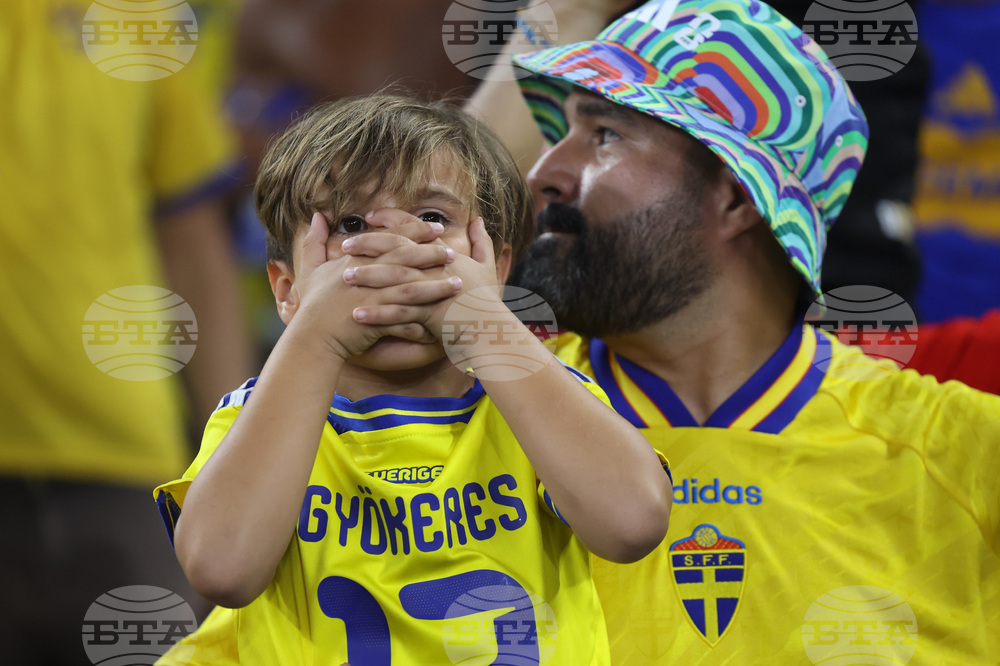 APTOPIX Tunisia Sweden WCup Soccer