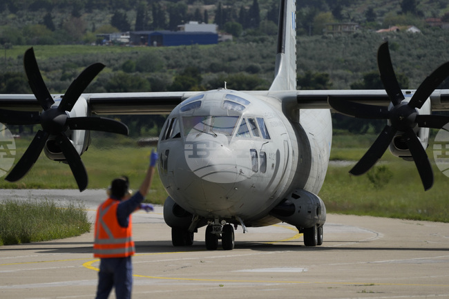 Гърция евакуира от Израел 105 гръцки и чужди граждани, включително български