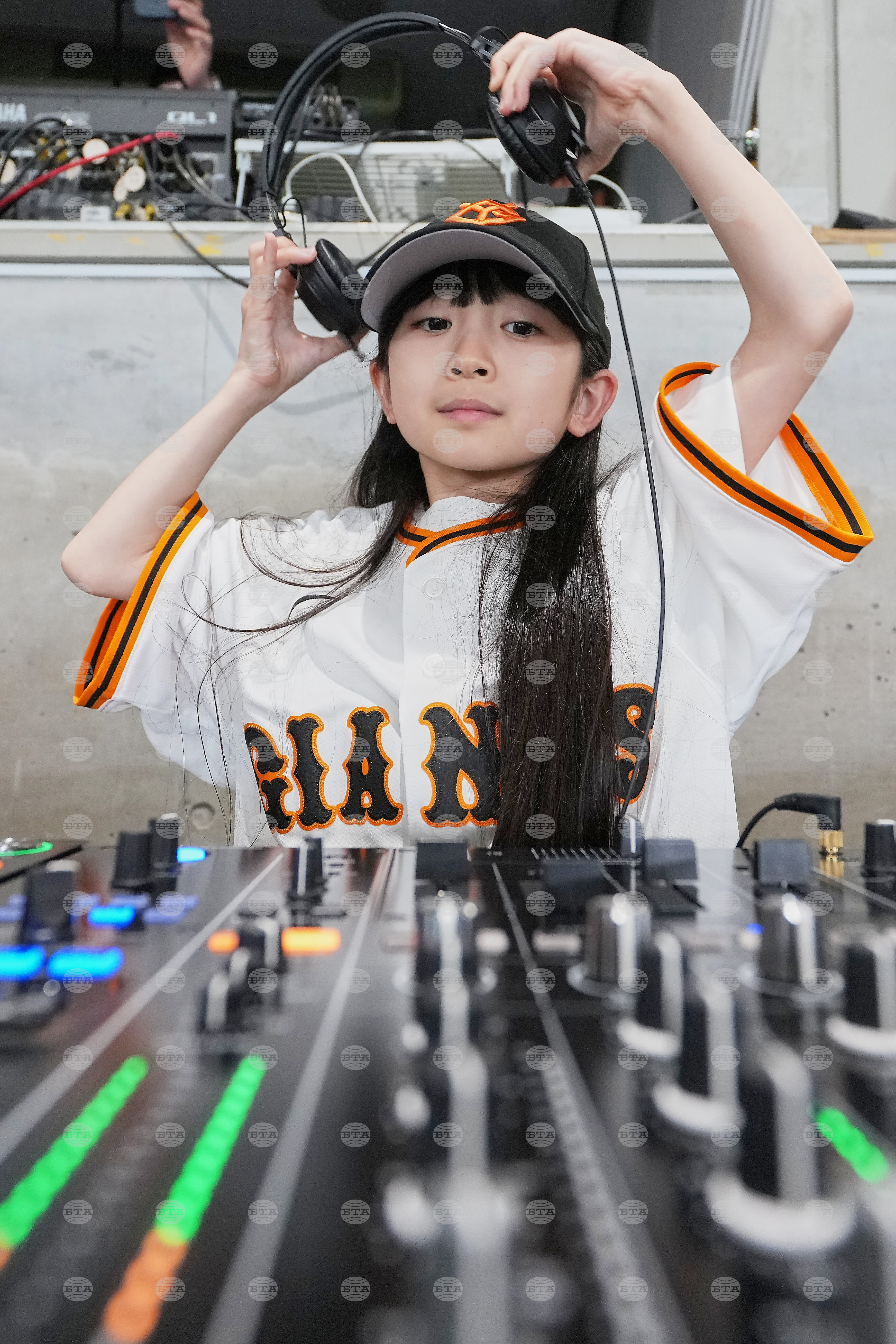 Japan Child DJ