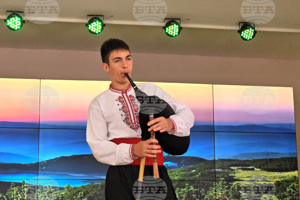 Ловеч - Ветеринарна гимназия - годишнина