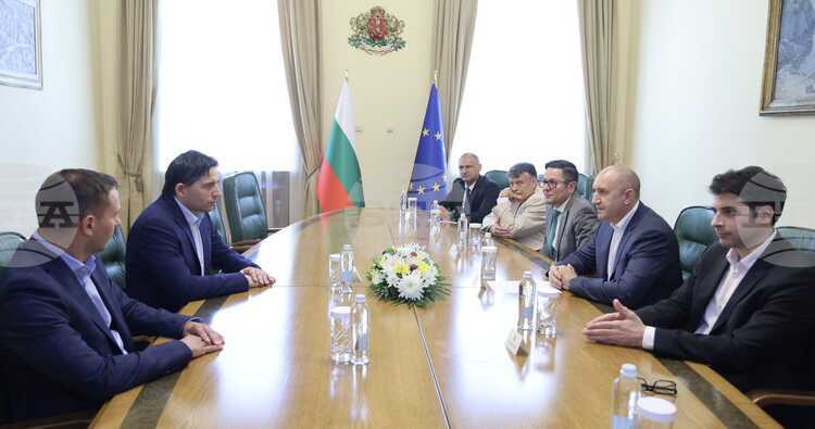 Cabinet Representatives, INSAIT Leadership Discuss Expanding Partnership to Develop High Value-added Economy
