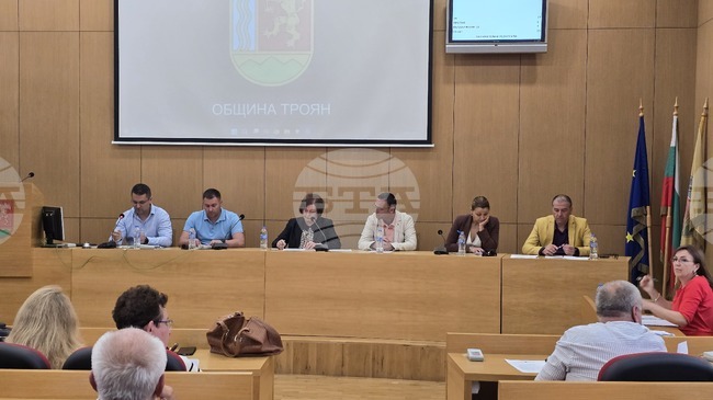 Общинският съвет в Троян отпусна временна финансова помощ на „ВиК Стенето“ и потвърди освобождаването на досегашния управител