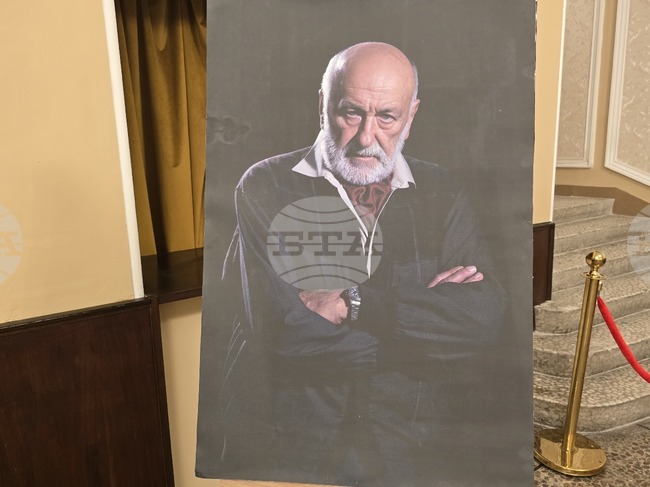 С филм, спектакъл и изложба Драматичният театър в Ловеч отбеляза 90 години от рождението на своя патрон Борис Луканов