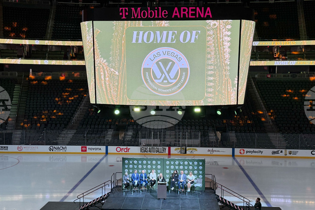 PWHL Las Vegas Weiss Hockey