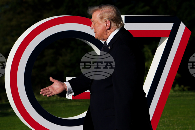 Срещата на Г-7 и реакциите след сделката между САЩ и Иран са основни теми в западния печат 